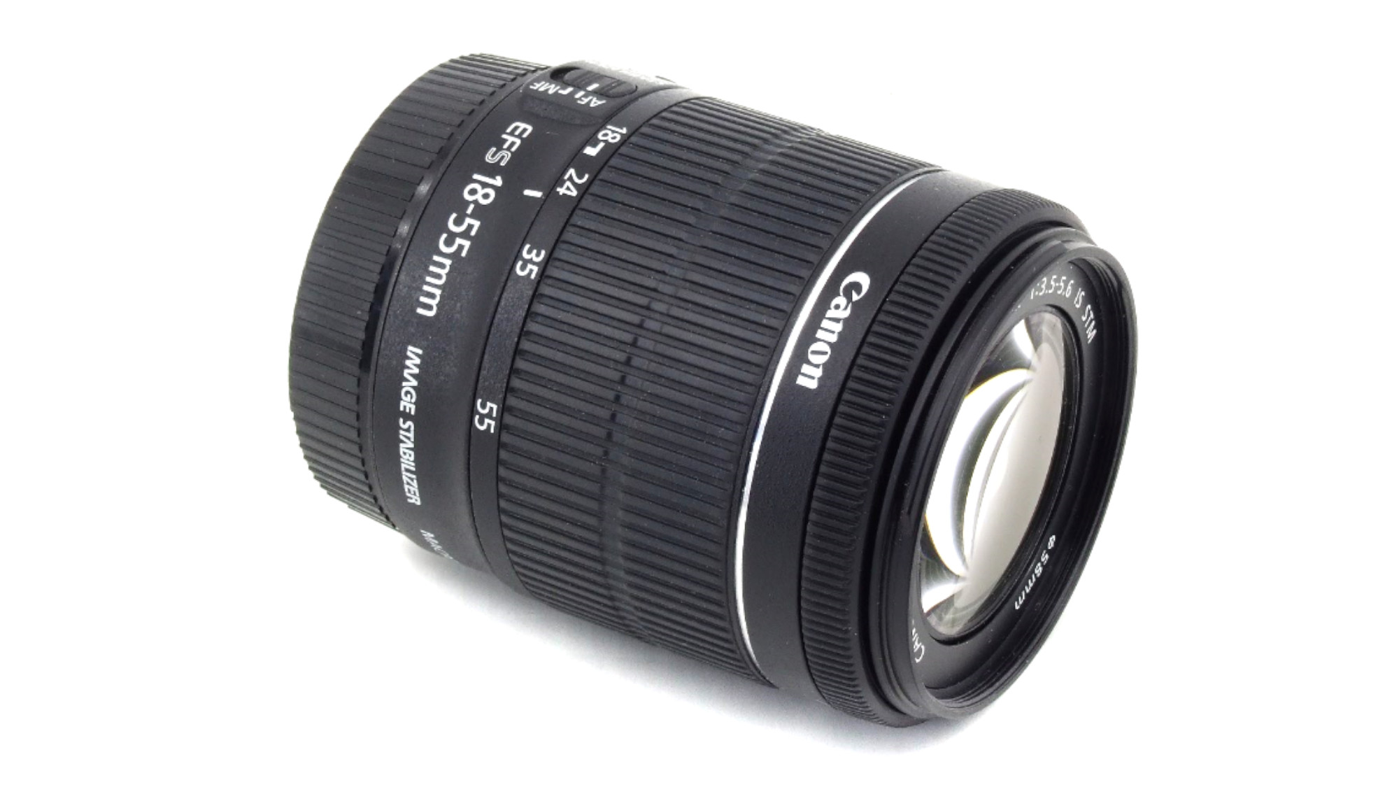 Objektiv Canon EF-S 18-55mm F/3.5 IS STM mieten | Leihzig.de
